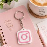 NFC Instagram Anahtarlık Pembe beyaz gövdeli